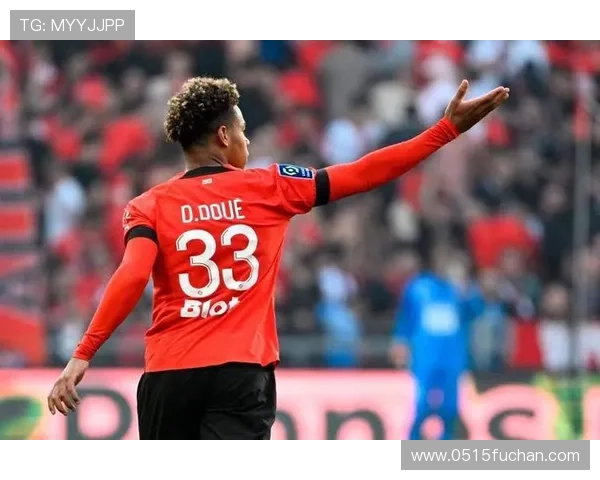 大巴黎球星杜埃荣膺2025欧洲金童奖引发足坛热议广泛关注声音